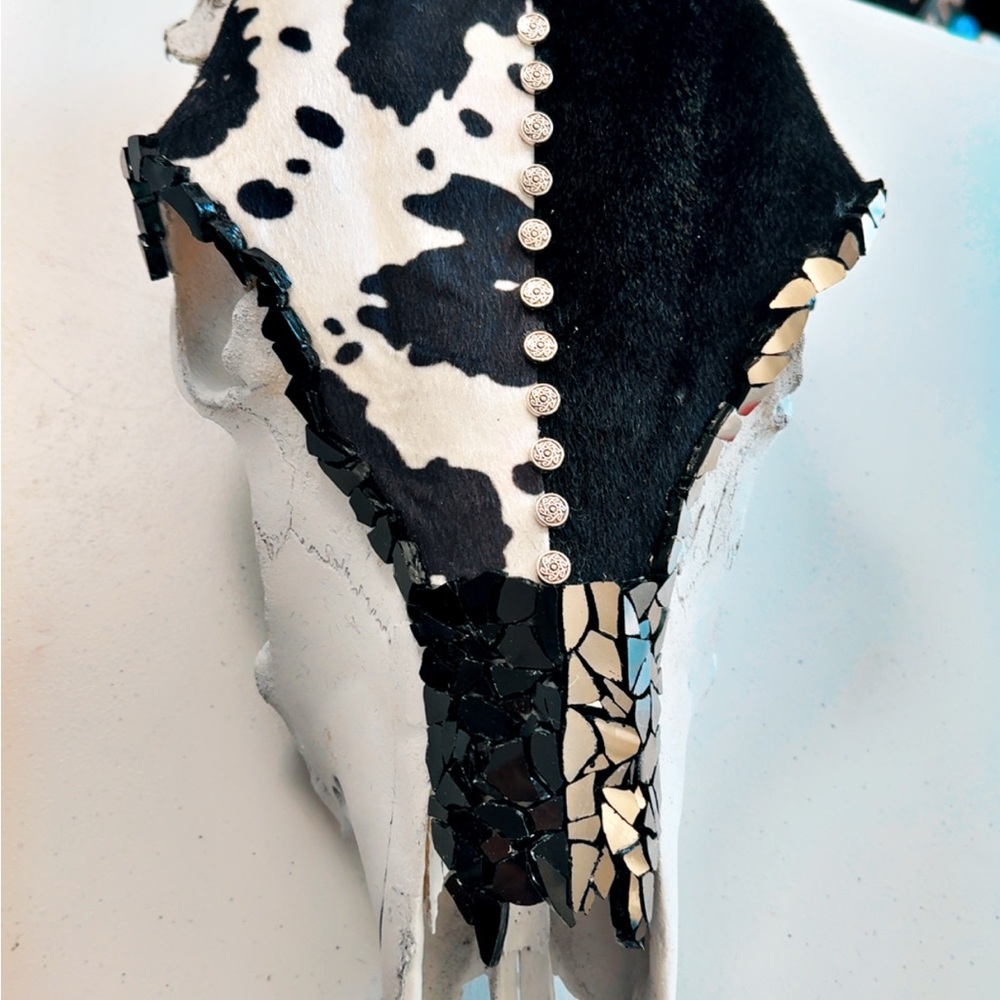 Cowhide and Mosaic Decor Skull
